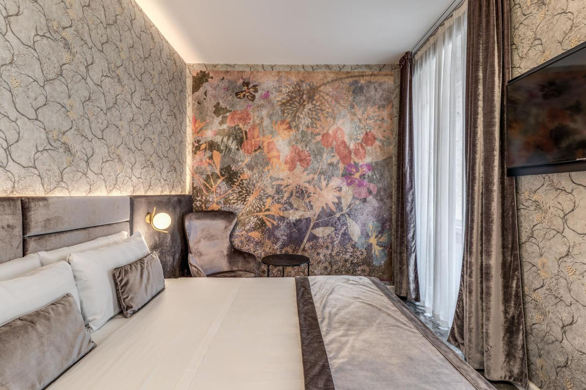 Apollo Boutique Roma